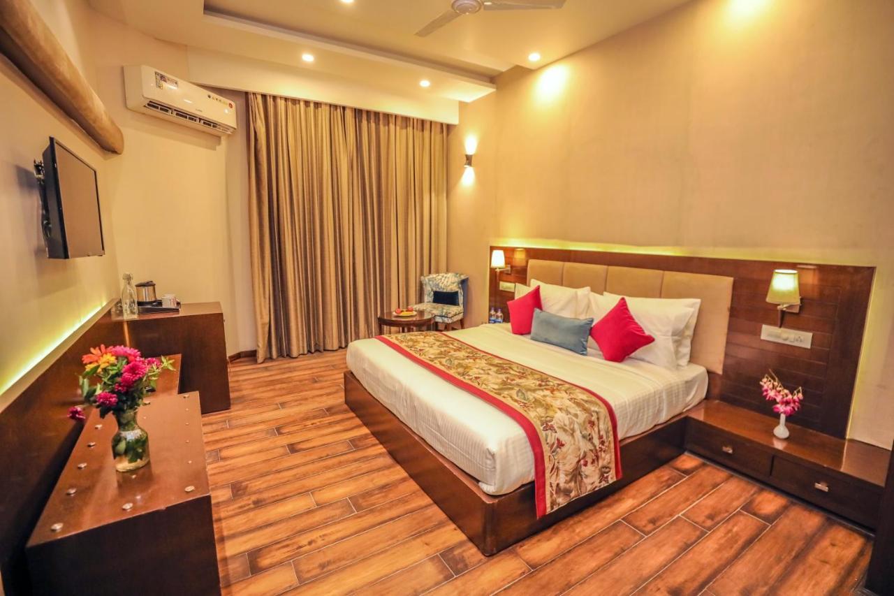 Regenta Resort Exotica Dharamshala On Hilltop المظهر الخارجي الصورة
