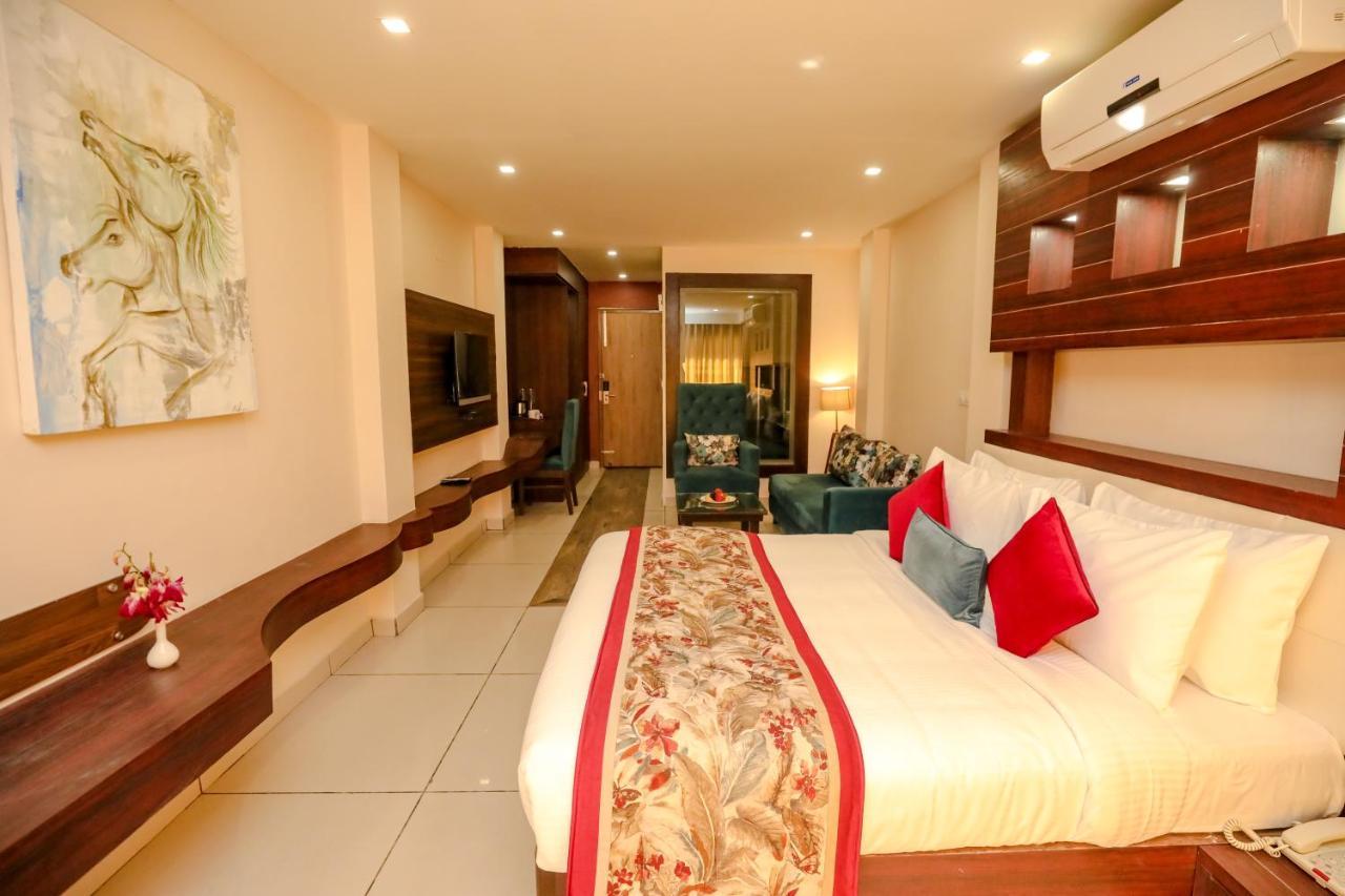 Regenta Resort Exotica Dharamshala On Hilltop المظهر الخارجي الصورة